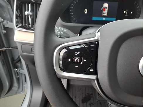 New 2026 Volvo XC90 B6 Plus w/ Protection Package Premier AWD/4WD image 21