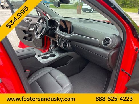 Used 2024 Chevrolet Blazer LT w/ Sound & Technology Package AWD/4WD image 17