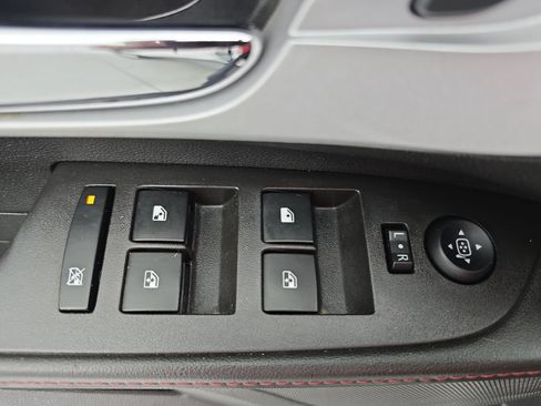 Used 2014 Chevrolet Equinox LT w/ Driver Convenience Package FWD image 26