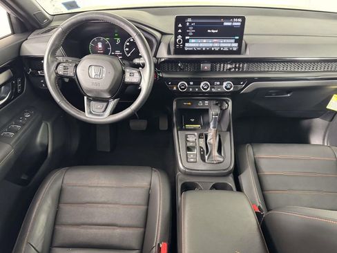Used 2025 Honda CR-V Sport Touring image 5