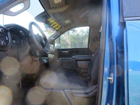 Used 2022 Chevrolet Silverado 1500 W/T w/ WT Value Package image 9