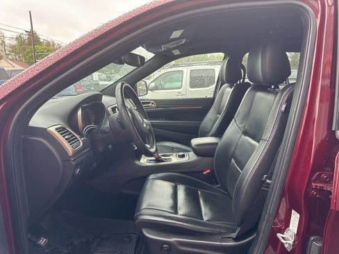 Used 2017 Jeep Grand Cherokee Limited w/ Luxury Group II image 13