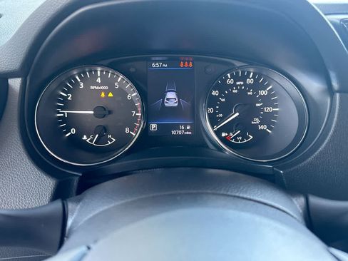 Used 2020 Nissan Rogue Sport S FWD image 16