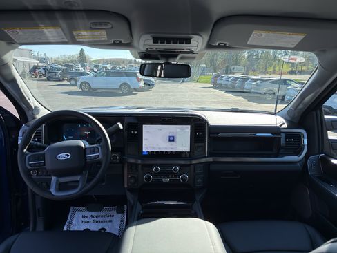 New 2026 Ford F350 Lariat image 19