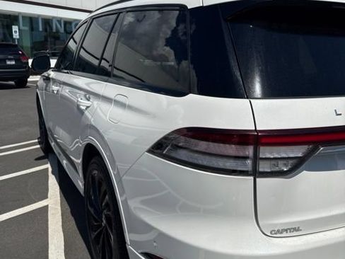Used 2024 Lincoln Aviator Reserve w/ Jet Package RWD image 7