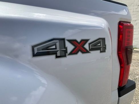 Used 2019 Ford F450 Limited image 18