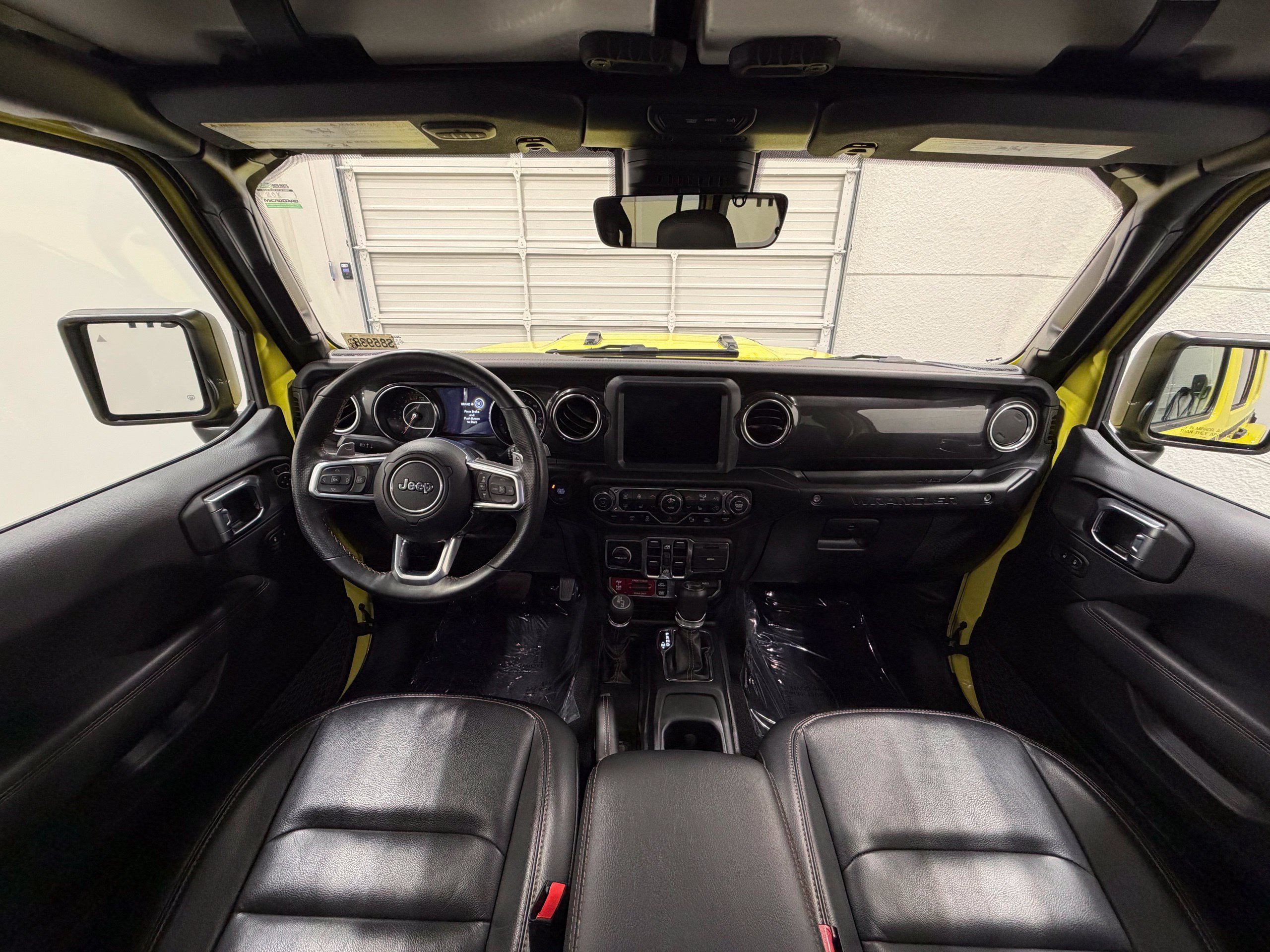 Used 2022 Jeep Wrangler Unlimited Rubicon AWD/4WD image 30