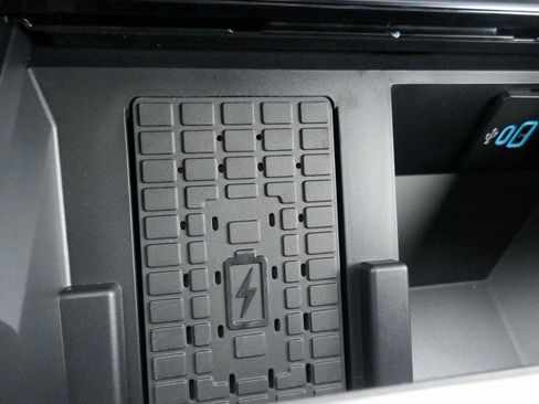 New 2026 Ford F250 Platinum image 24