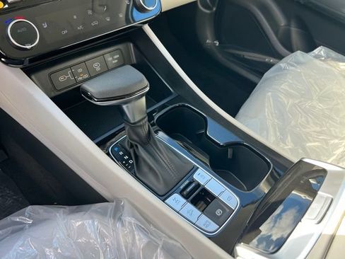 New 2026 Hyundai Tucson SEL image 22