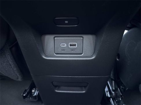 Certified 2024 Cadillac XT6 Sport w/ Platinum Package image 19