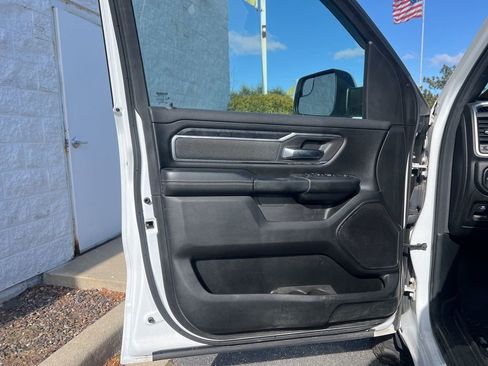 Used 2019 RAM 1500 Big Horn image 8