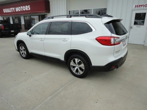 Used 2025 Subaru Ascent Premium image 14