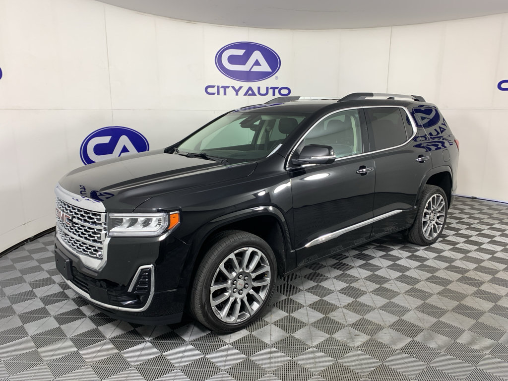 Used 2023 GMC Acadia Denali w/ Denali Technology Package FWD image 7