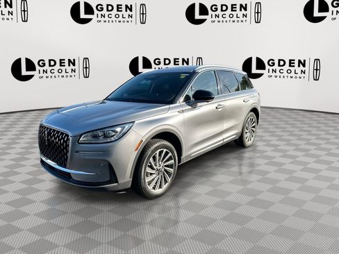 Used 2023 Lincoln Corsair Reserve w/ Equipment Group 201A FWD image 4