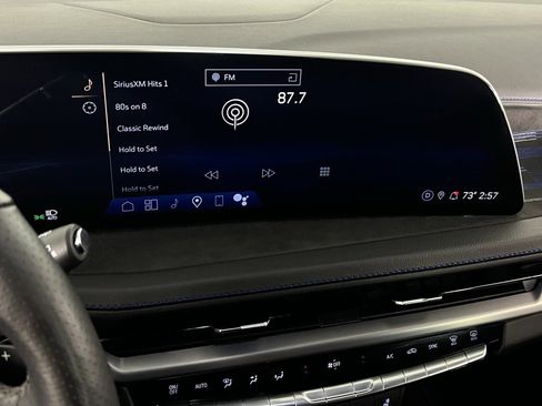 Used 2024 Cadillac XT4 Sport image 17