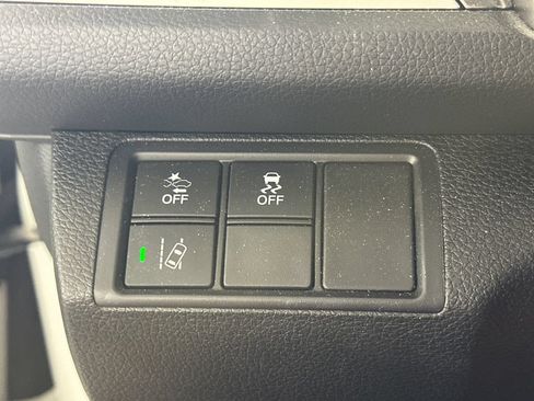 Used 2019 Honda Civic EX image 8