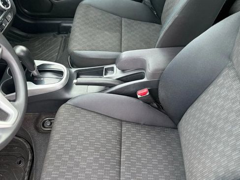 Used 2015 Honda Fit LX image 22