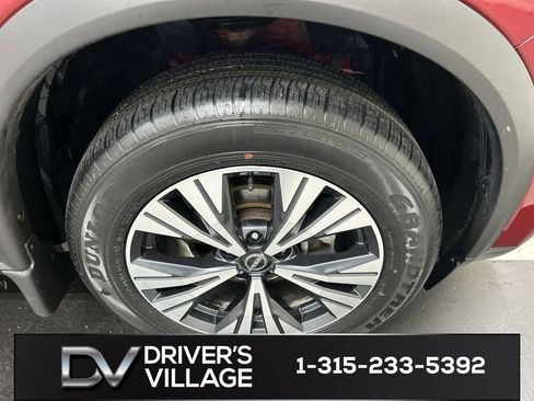 Used 2023 Nissan Rogue SV w/ SV Premium B Package AWD/4WD image 8