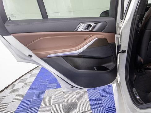 Used 2022 BMW X5 xDrive40i w/ M Sport Package image 14