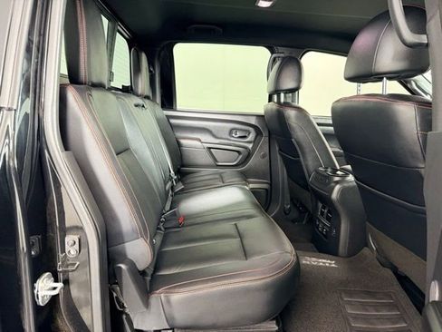 Used 2023 Nissan Titan PRO-4X w/ Pro-4x Convenience Package image 34