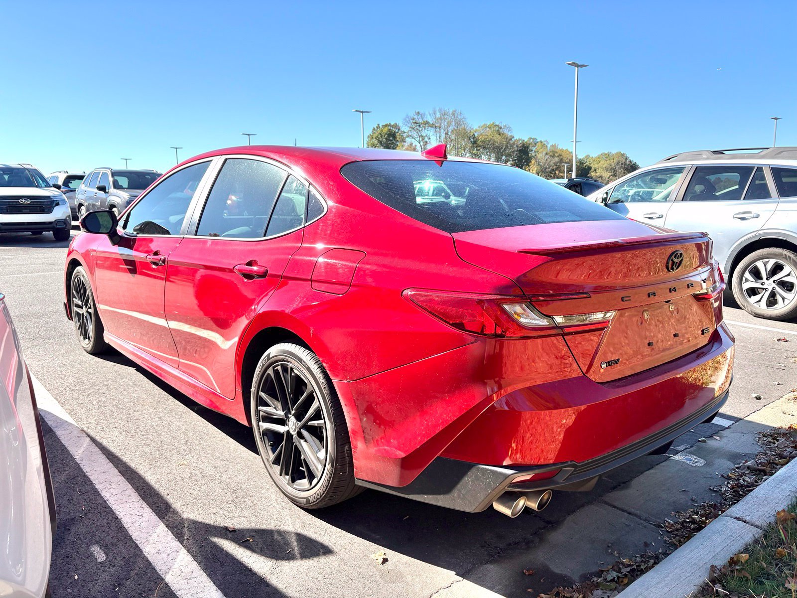 Used 2025 Toyota Camry SE w/ Multimedia Upgrade Package FWD image 4