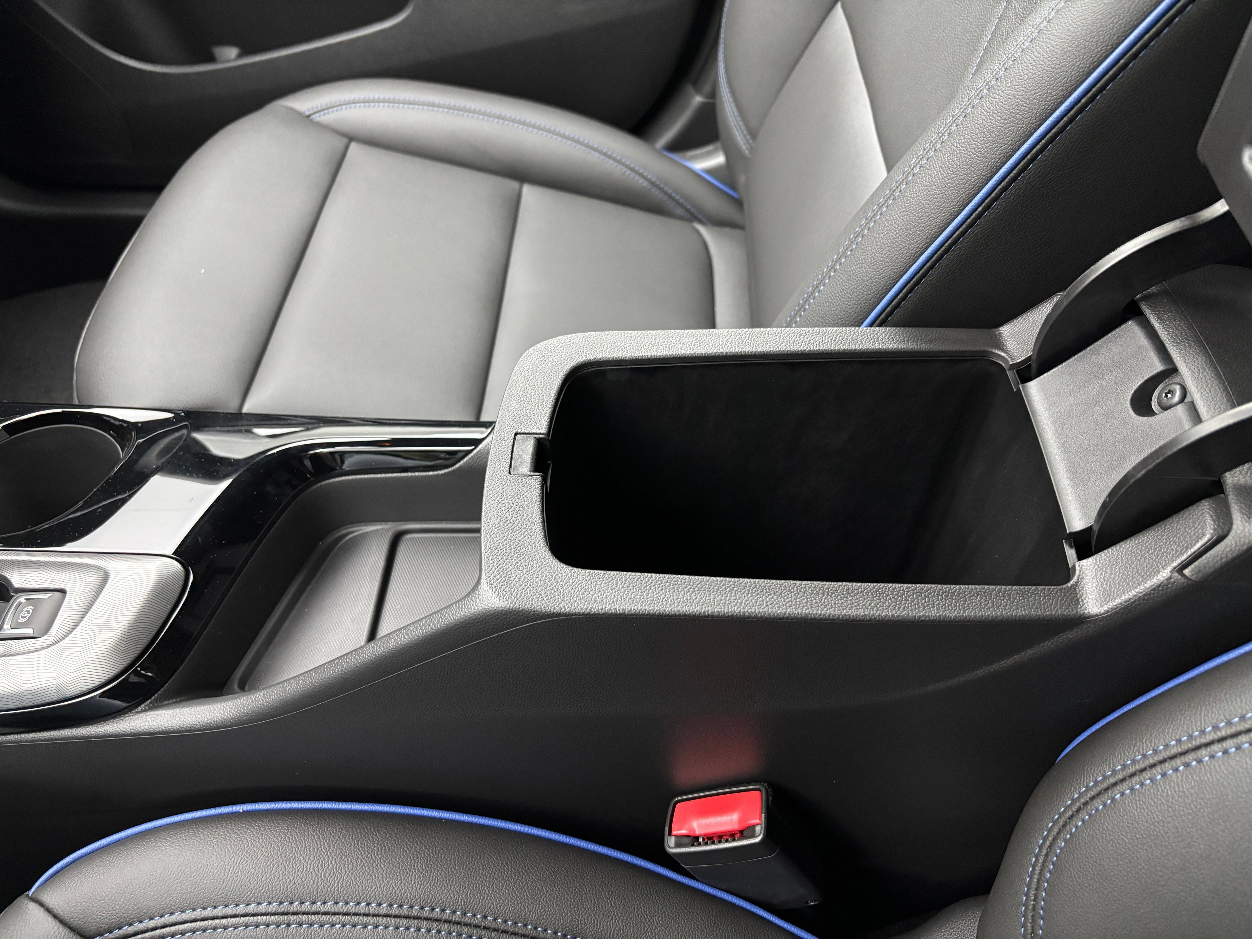 New 2026 Buick Envista Sport Touring w/ Convenience I Package FWD image 27