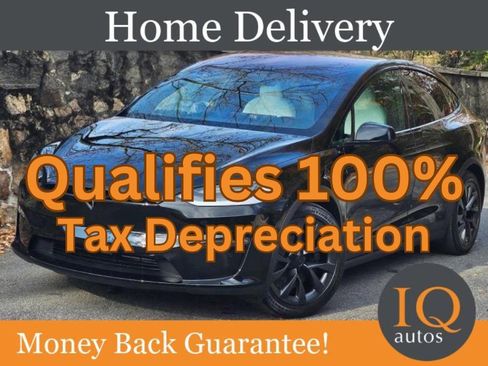 Used 2022 Tesla Model X image 2