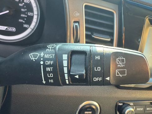 Used 2019 Kia Niro LX image 13