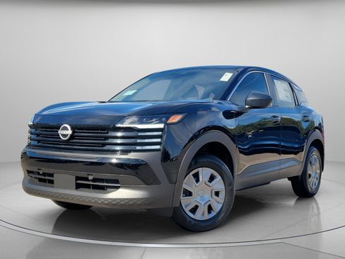 New 2026 Nissan Kicks S image 2