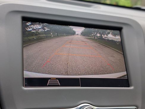 Used 2024 Chevrolet Equinox LS w/ LS Convenience Package FWD image 30