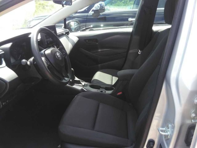 Used 2024 Toyota Corolla LE FWD image 9