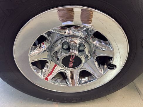 Used 2015 GMC Sierra 1500 2WD Regular Cab image 29