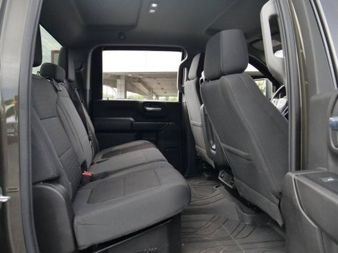 Used 2022 Chevrolet Silverado 2500 Custom w/ Gooseneck/5TH Wheel Package AWD/4WD image 29