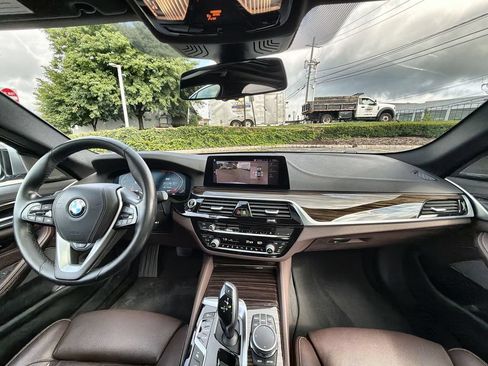 Used 2020 BMW 540i xDrive w/ Executive Package AWD/4WD image 18