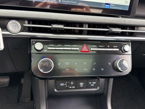 New 2025 Hyundai Tucson SEL image 17