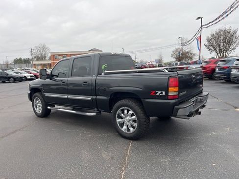Used 2005 GMC Sierra 1500 SLE w/ Off-Road Package image 38