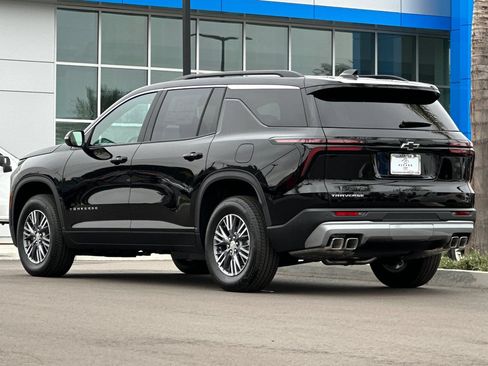 New 2026 Chevrolet Traverse LT FWD image 6