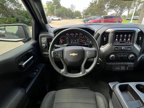 Used 2024 Chevrolet Silverado 1500 Custom RWD image 12