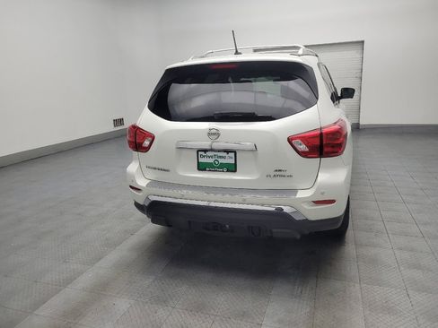 Used 2017 Nissan Pathfinder Platinum w/ Family Entertainment Package image 7