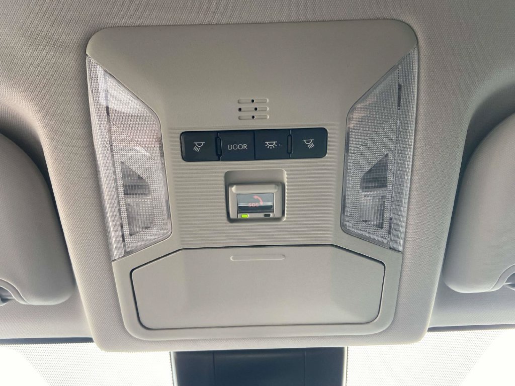 Used 2025 Toyota RAV4 LE FWD image 25