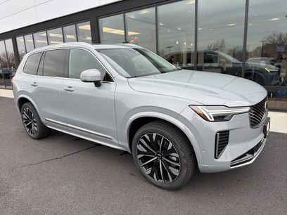 New 2026 Volvo XC90 B6 Plus w/ Protection Package Premier