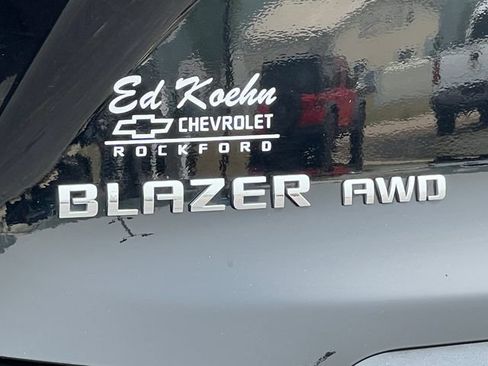 Used 2023 Chevrolet Blazer Premier w/ Enhanced Convenience Package AWD/4WD image 2