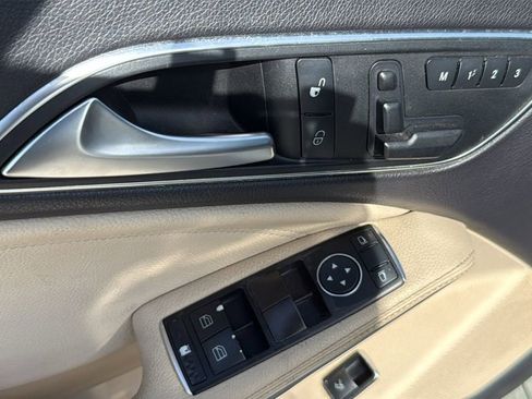 Used 2014 Mercedes-Benz CLA 250 image 12