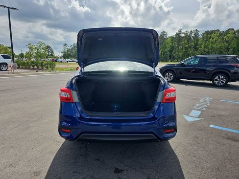 Used 2019 Nissan Sentra S FWD image 17