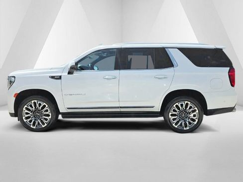 Used 2023 GMC Yukon Denali Ultimate AWD/4WD image 7