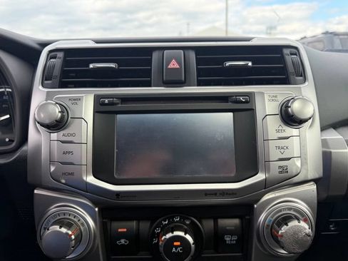 Used 2018 Toyota 4Runner SR5 Premium AWD/4WD image 11
