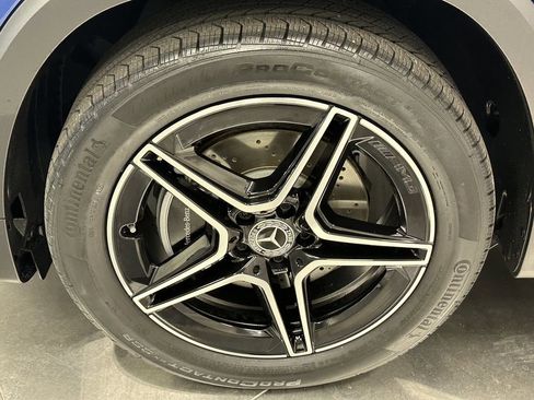 Certified 2025 Mercedes-Benz GLB 250 image 12