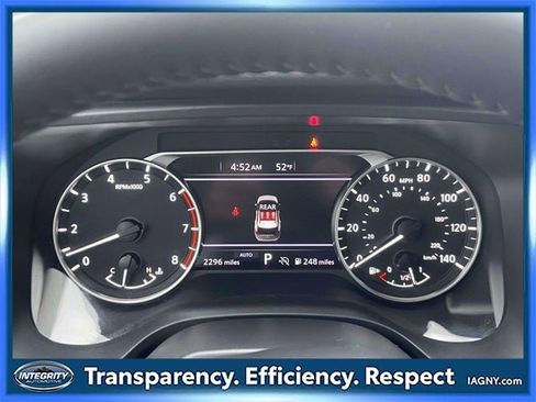 Certified 2025 Nissan Rogue SV image 25