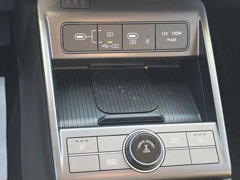 Certified 2026 Hyundai Kona SEL Premium AWD/4WD image 16