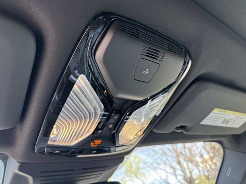 New 2026 BMW X5 sDrive40i w/ M Sport Package image 35